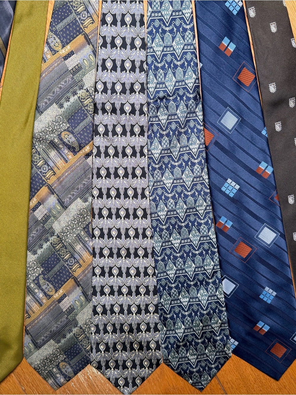 Classic Men's Silk Tie - Navy & Olive Assorted Colors